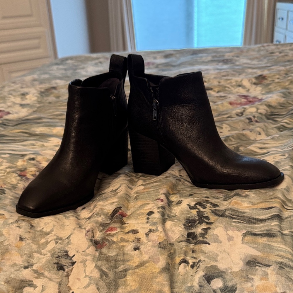 Vionic Black Ankle Booties - image 1